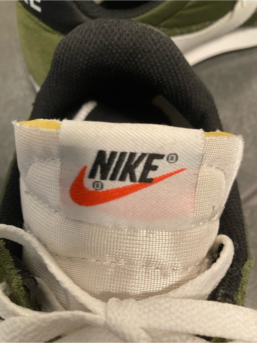 Nike Men’s Tailwind 79 Olive Green and White Retro Runner Sneakers (very sought) - Picture 6 of 9